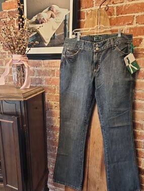 Wrangler Women’s Medium Blue Boot Cut Jeans